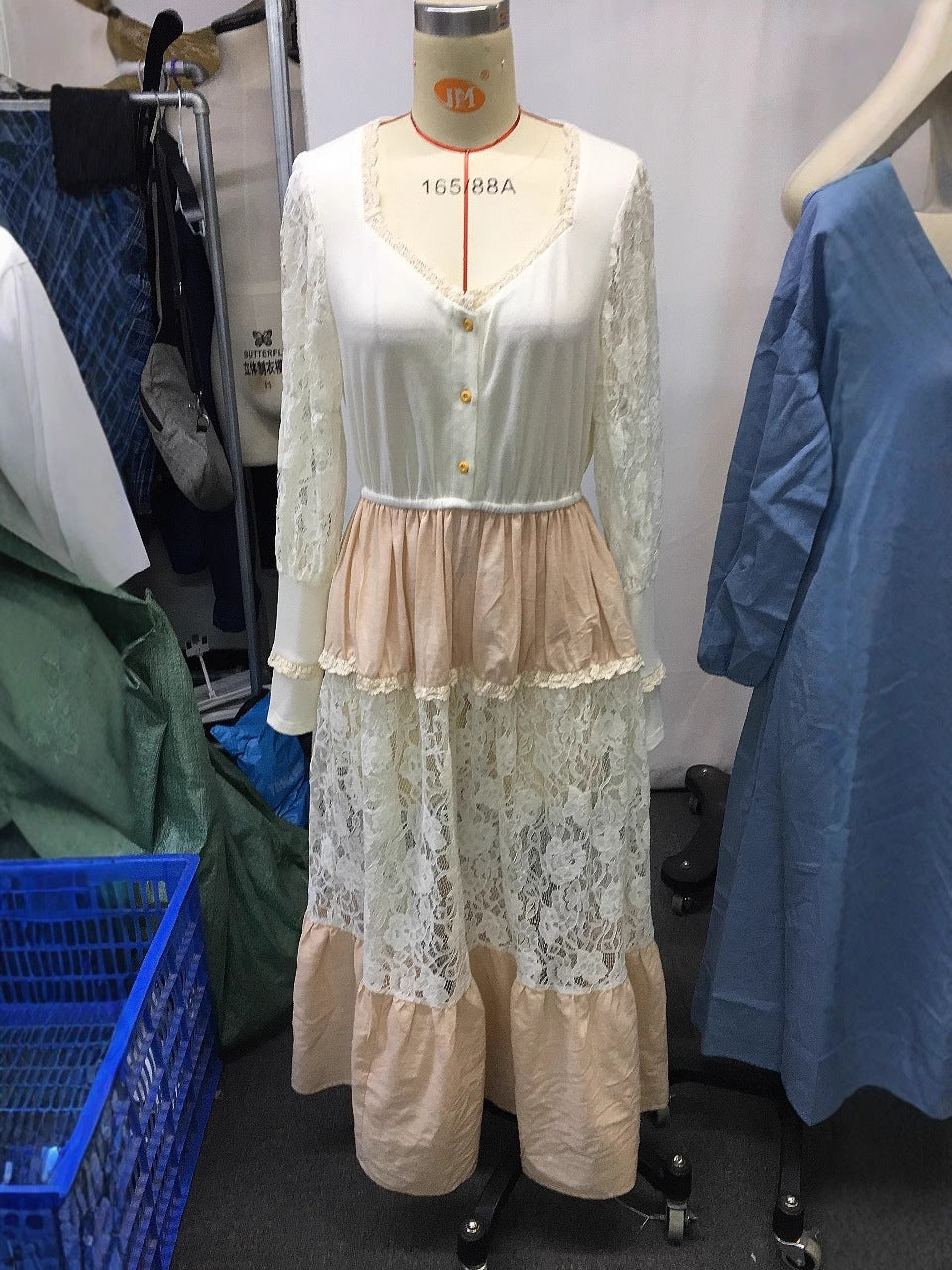 Women's Retro Lace Long Sleeve Pastoral Style Dress