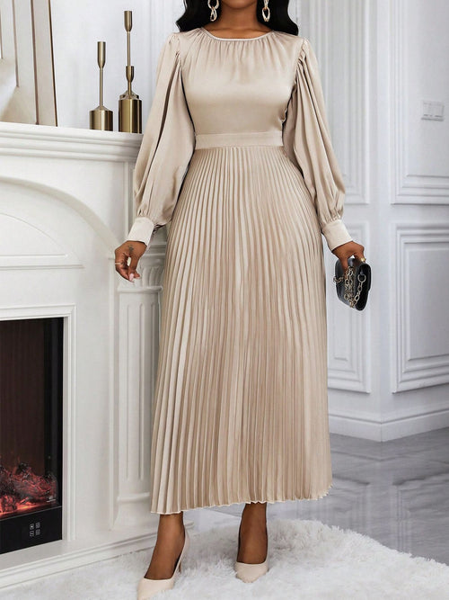 Beautiful Stylish Popular Women's Long-sleeved Pleated Dress