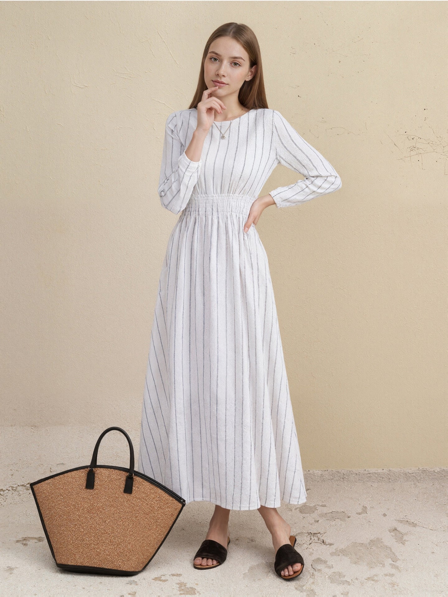 Women's Striped Crew Neck Long Sleeves Smocking Dress