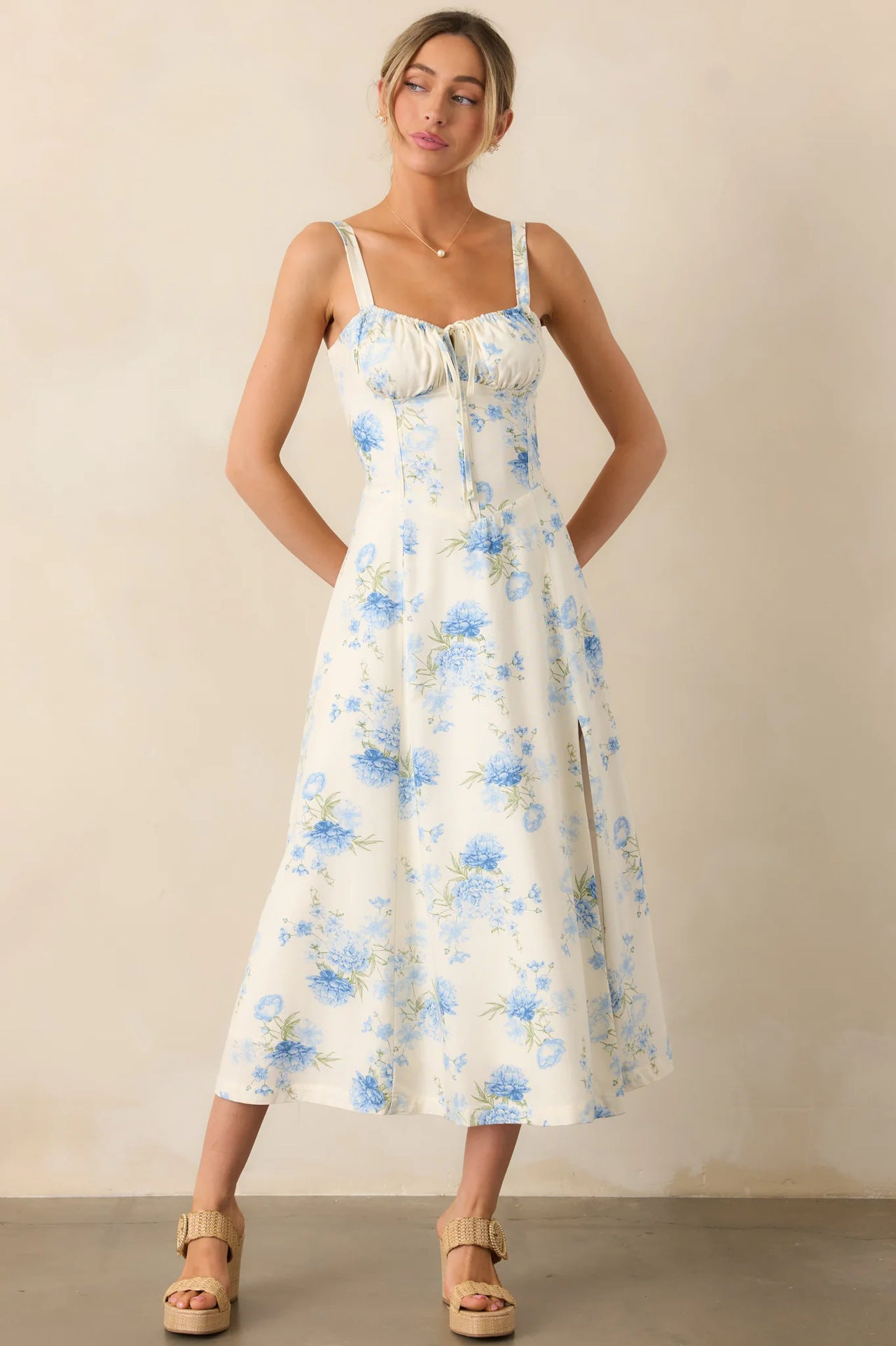 Women's Fashion Sexy Backless Lace Up Split Dress