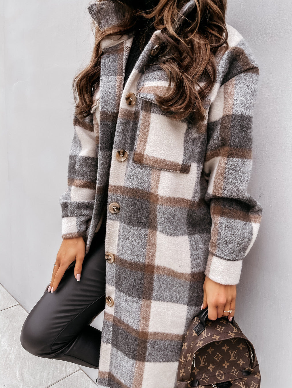 Women's Long-sleeved Plaid Printed Mid-length Shirt Blouse