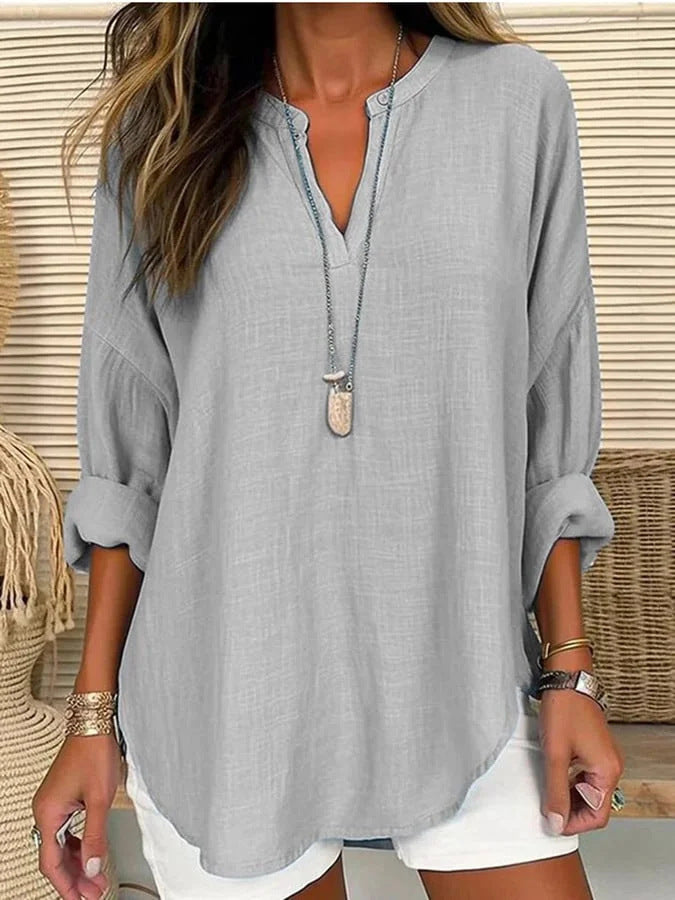 Classy Women's Small Buttons Curved Hem Women's T-shirt