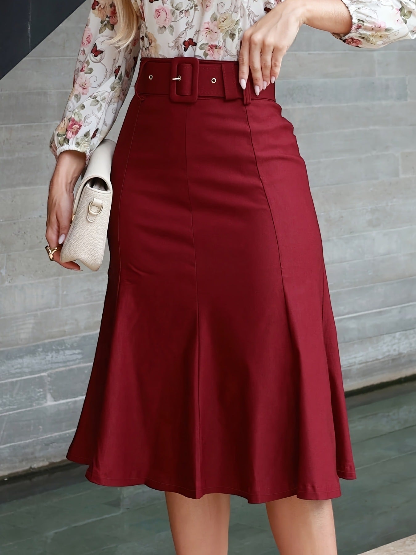 Women's Elegant Simple High Waist Fishtail Everyday Joker Solid Skirt