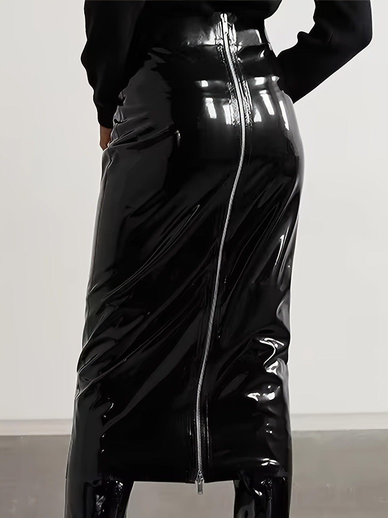 Women's Leather Mirror Long Elegant Hip Skirts
