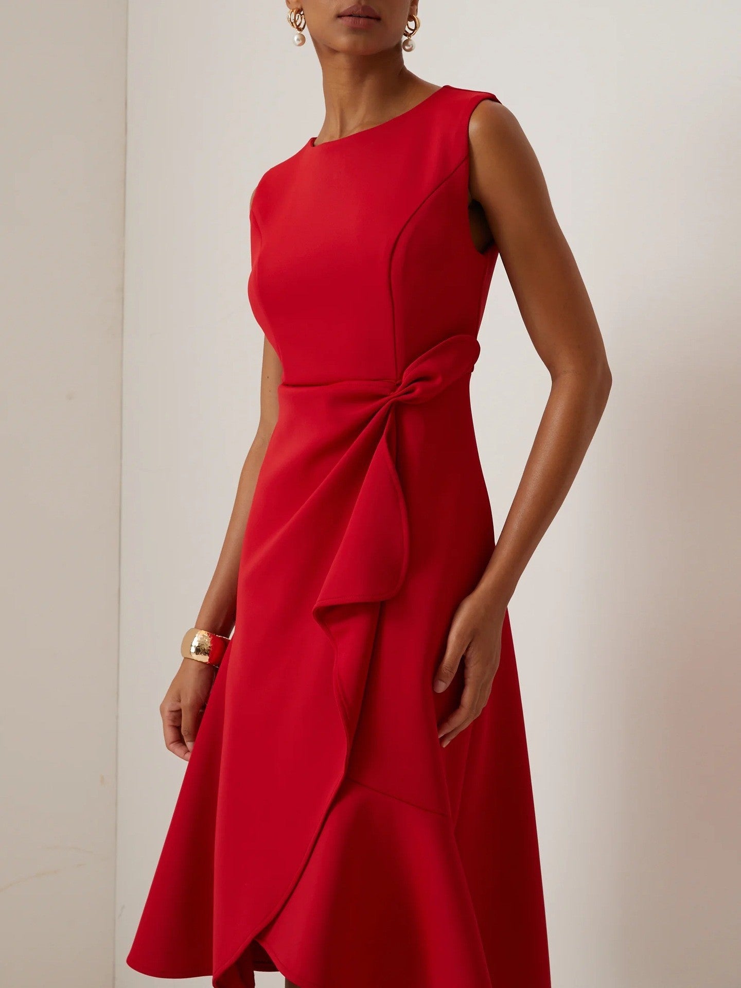 Women's Sleeveless Solid Color Round Neck Mid-length Dress