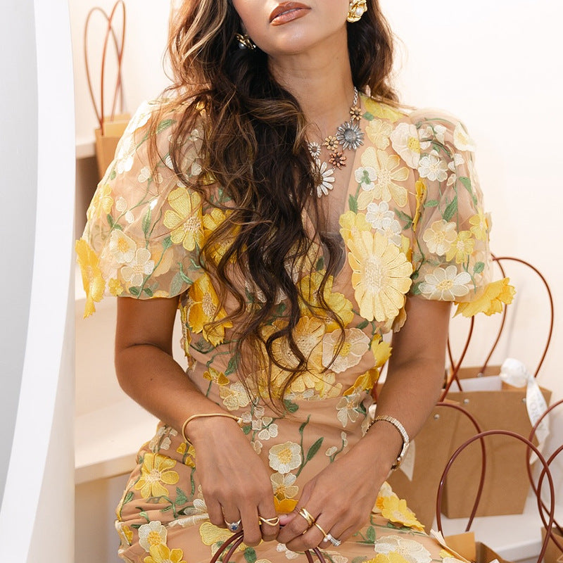 Three-dimensional Flower Sheath Lantern Sleeve Sexy Dress
