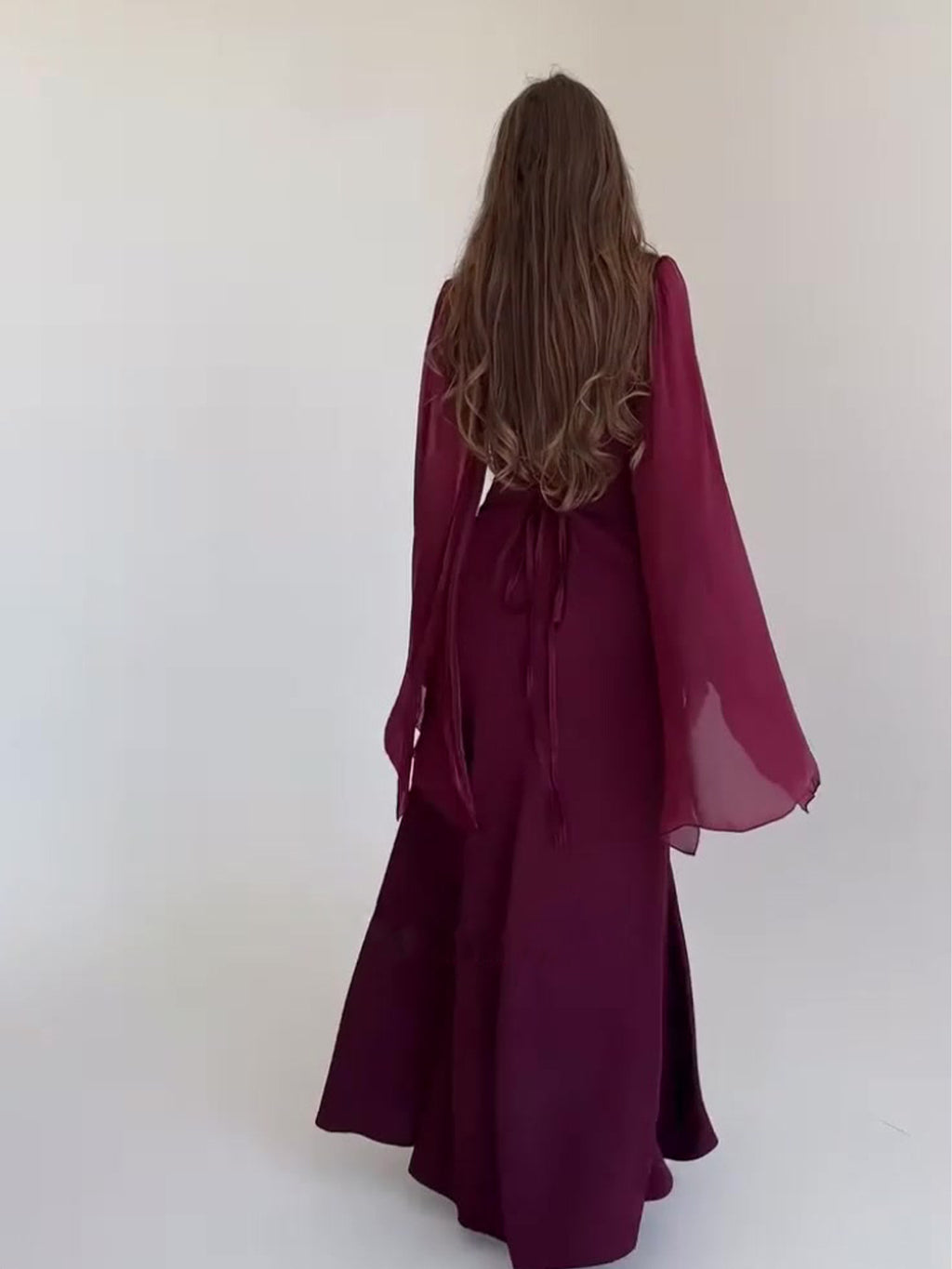 Women's Elegant Graceful Long Sleeve Soft Light Dress