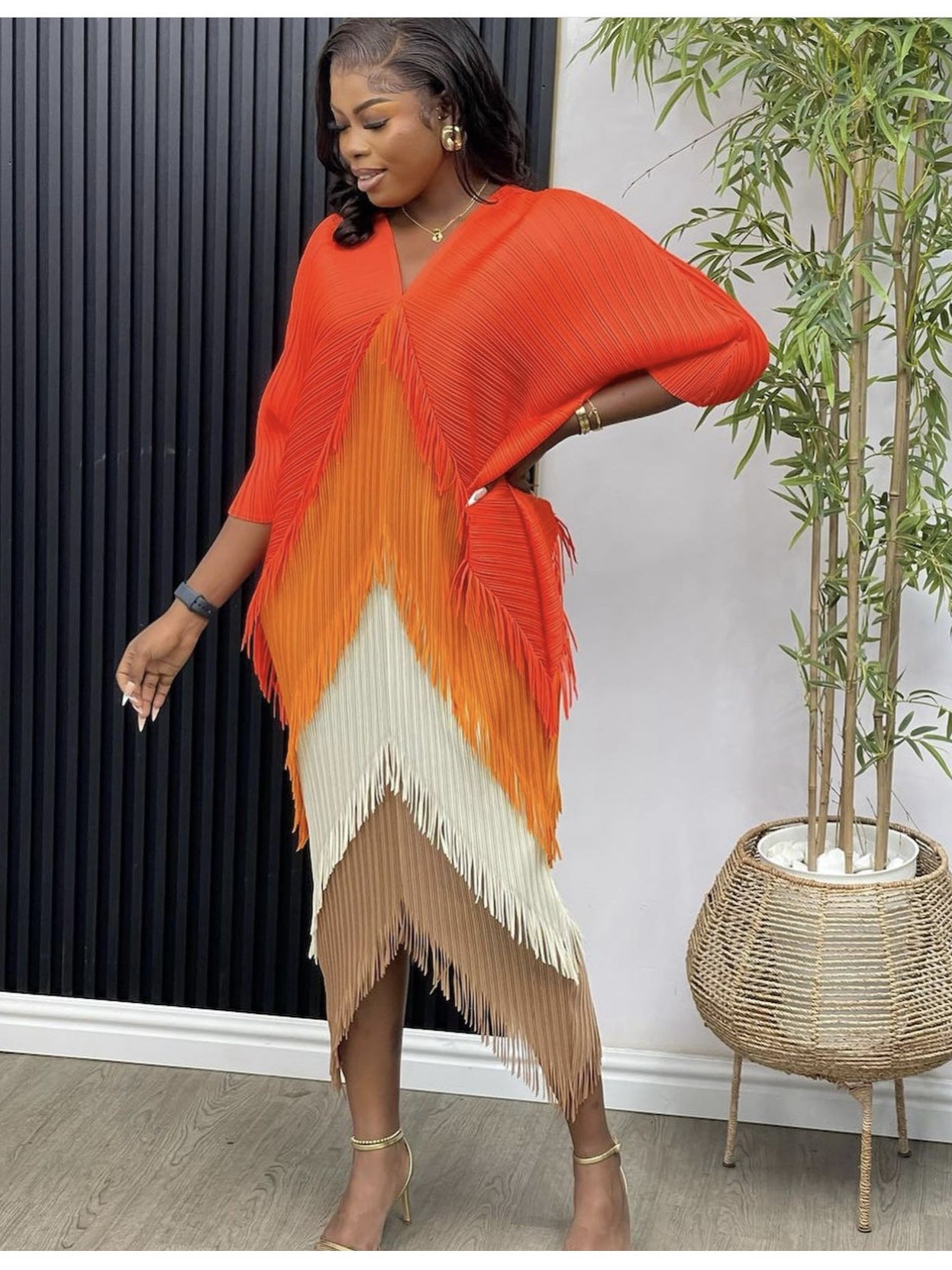 Unique Pleated Color Matching Tassel Bottoming Dress