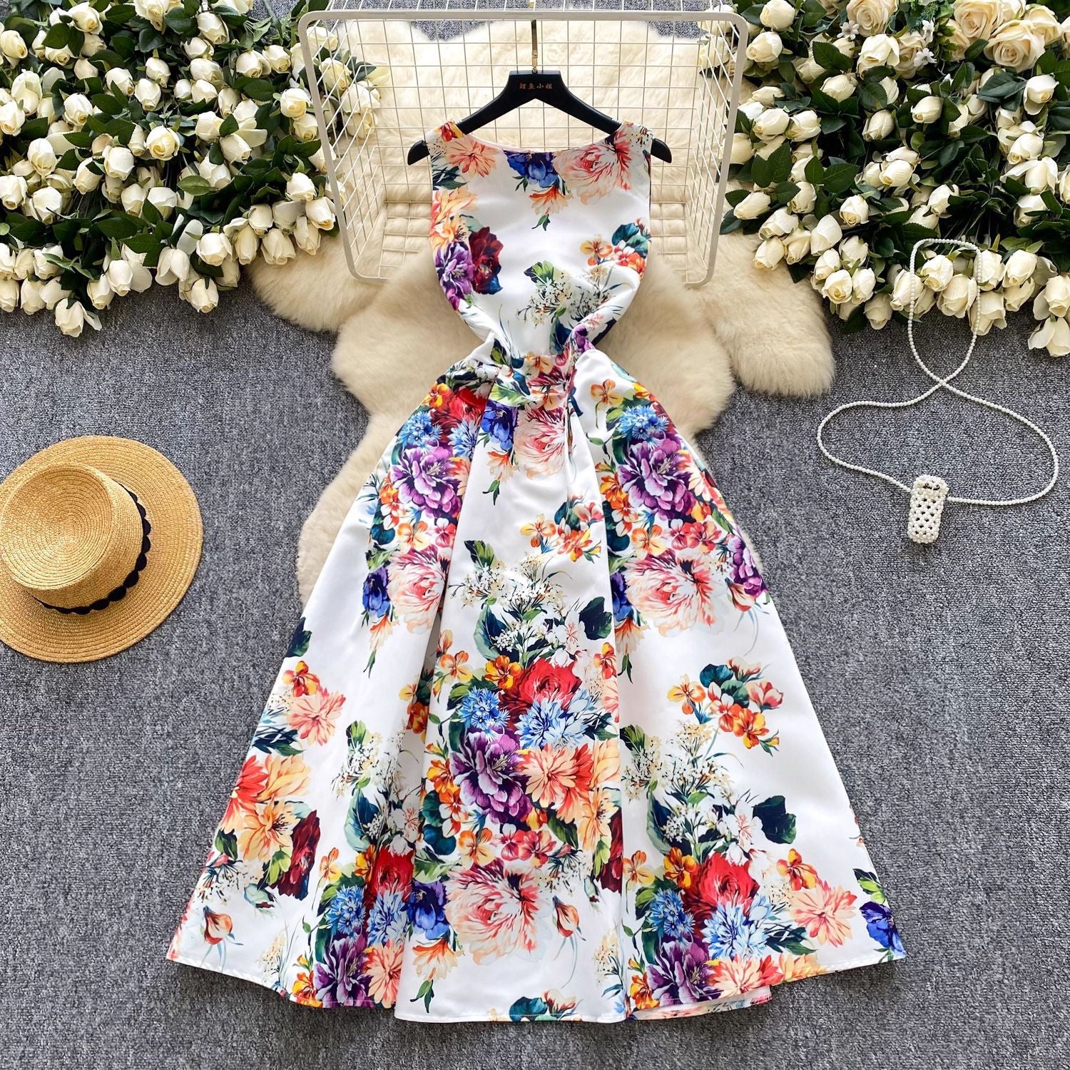 Women's Small Fashionable Retro Waist Slimming Sleeveless Fashion Printed Dress