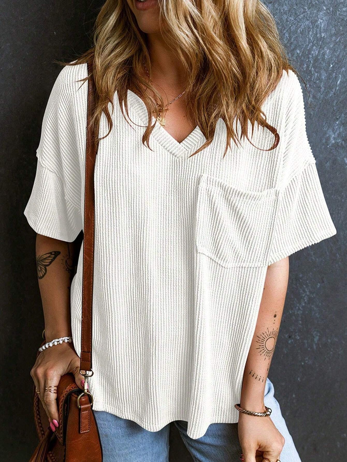 Women's Fashionable Two-color Twisted Pocket Short-sleeved For Tops
