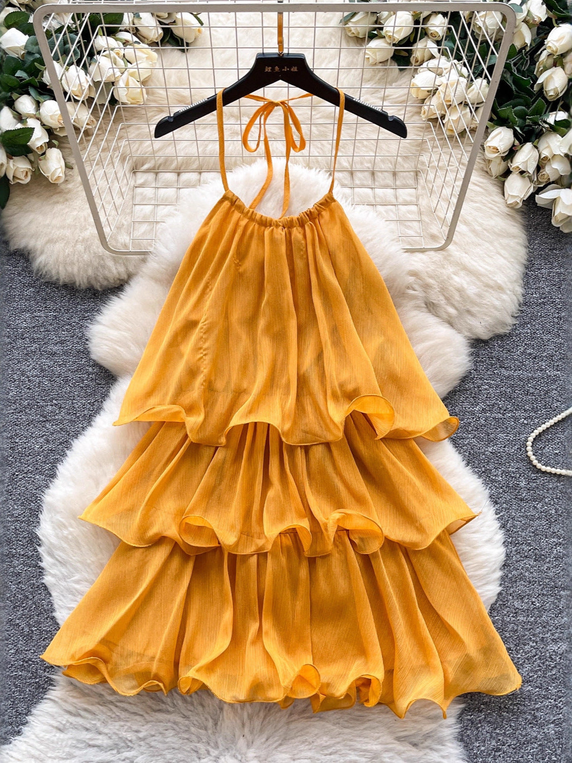 Women's French Atmosphere Halter Spaghetti Straps Ruffled Stitching Cake Dress