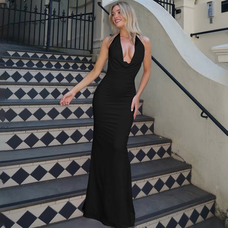 Women's Summer Fashion Sexy Deep V Halter Dress