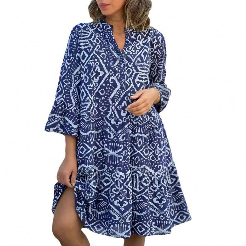Women's Collar Bell Sleeve Cake Flowers Stitching Dress