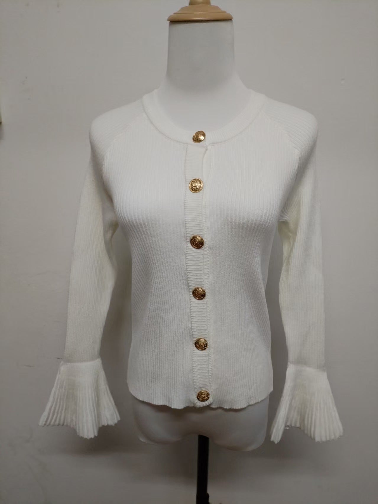 Cool Unique Glamorous Flared Sleeves Knitted Women's Sweater