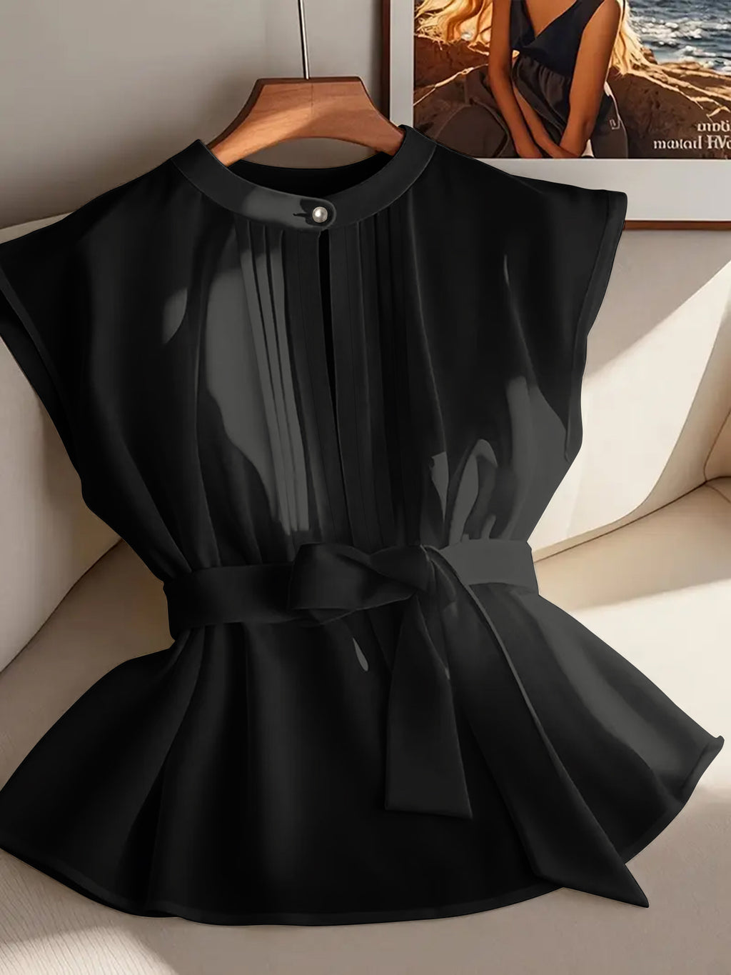 Women's Solid Color Sleeveless With Belt Pleated Blouse