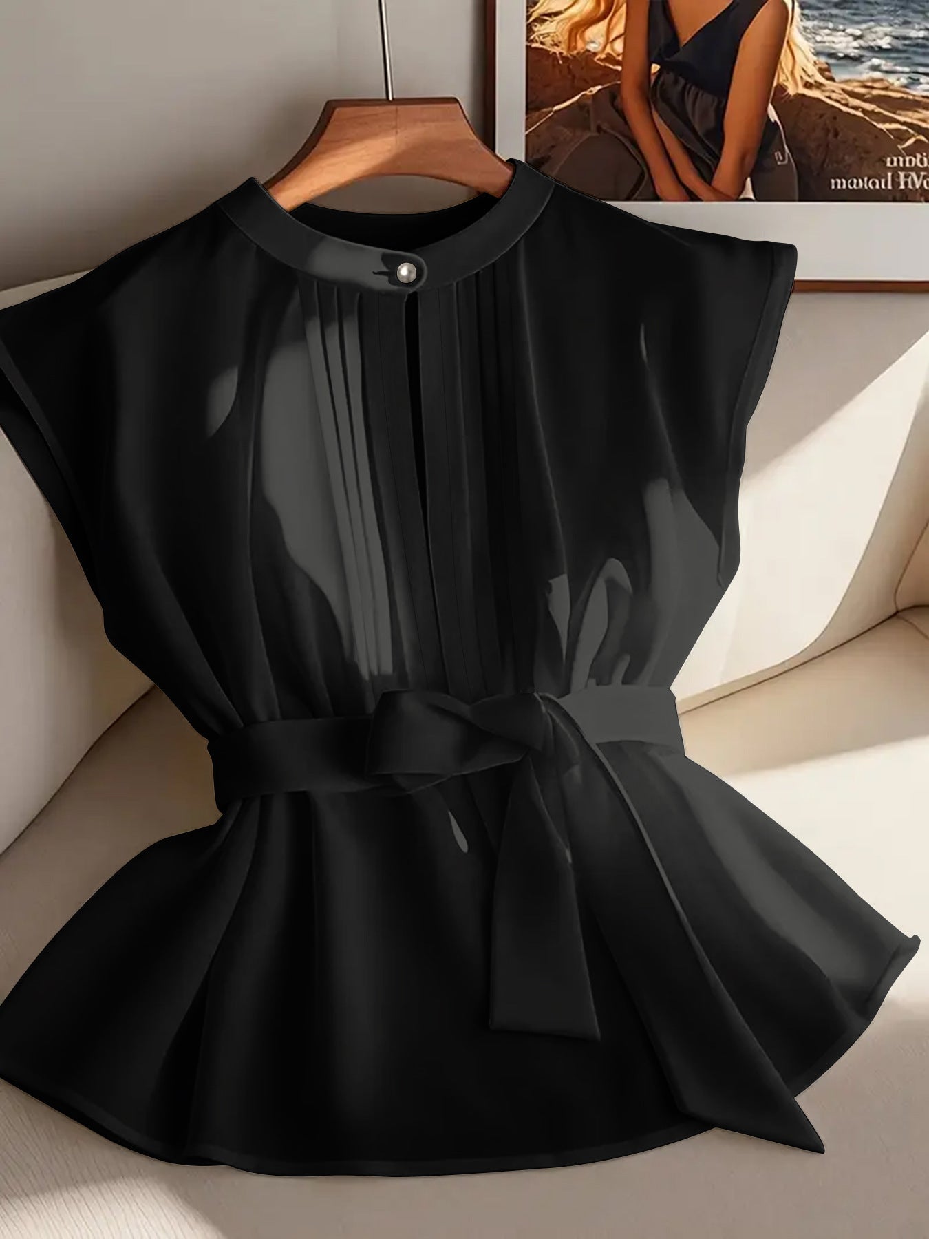 Women's Solid Color Sleeveless With Belt Pleated Blouse