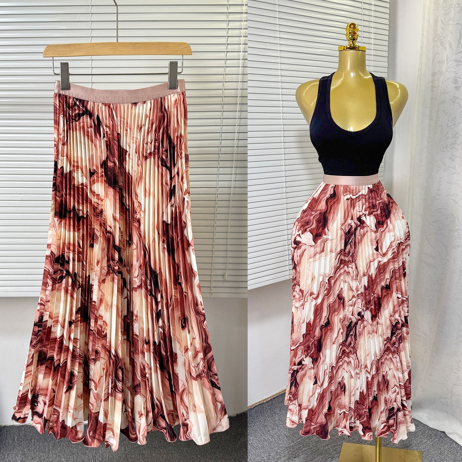 Women's Retro Printed High Waist A- Line Mid-length Pleated Large Hem Skirt
