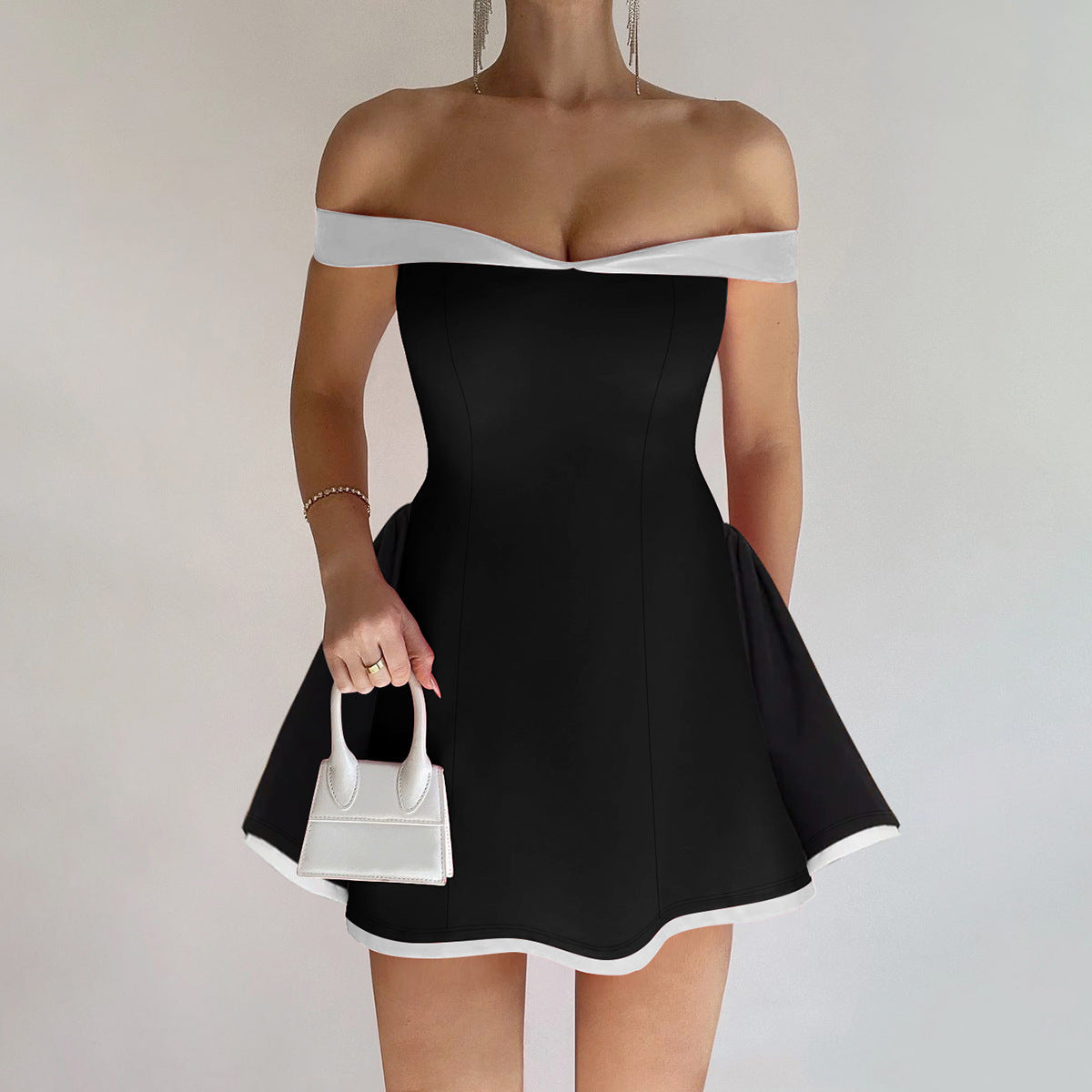 Women's Fashion Sexy Tube One Collar Slim Dress