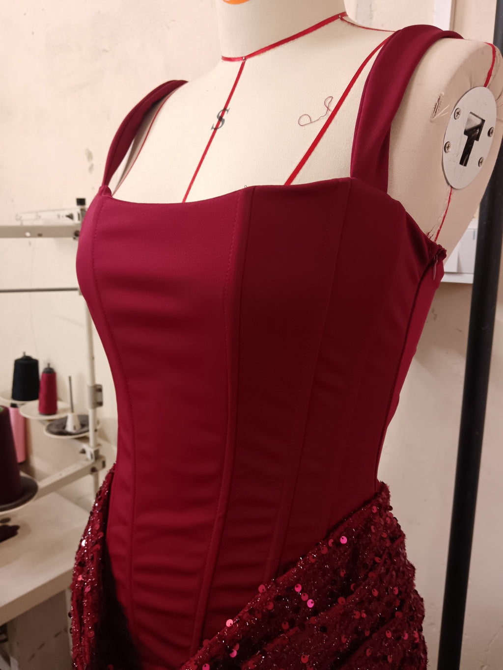Women's Sexy Round Neck Stitching Glossy Dress