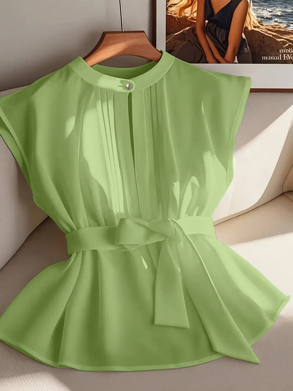 Women's Solid Color Sleeveless With Belt Pleated Blouse