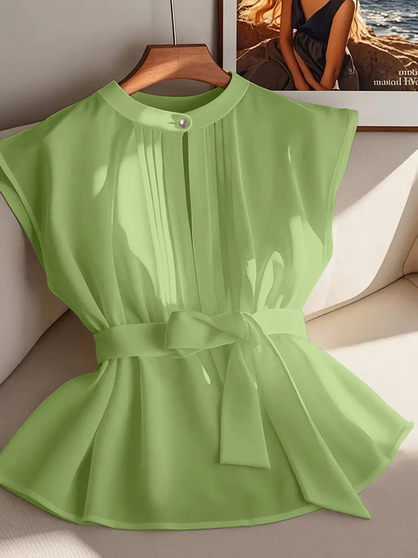 Women's Solid Color Sleeveless With Belt Pleated Blouse