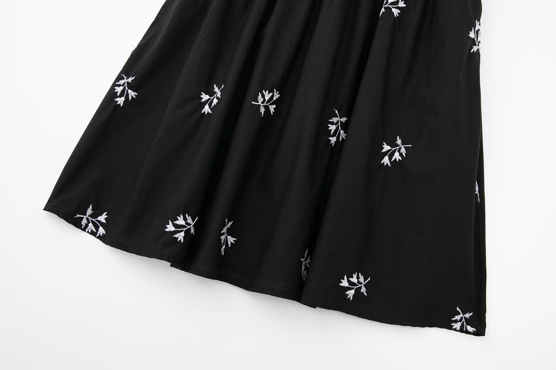 Fashion Elegant Women's Flower Embroidered Strap Dress