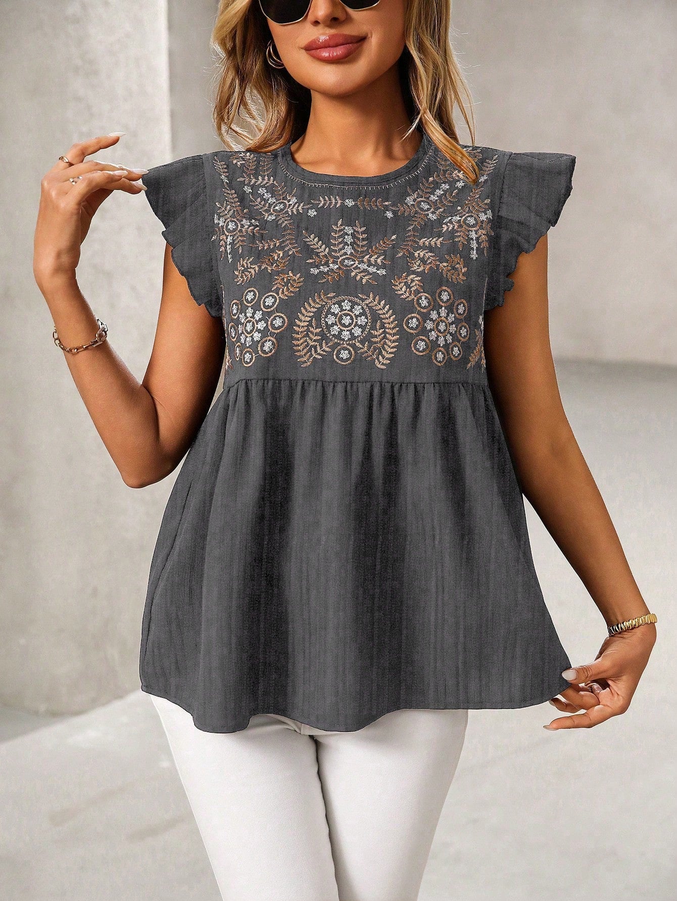 Women's National Style Embroidered Shoulder Flying Sleeves Fashion Casual Tops