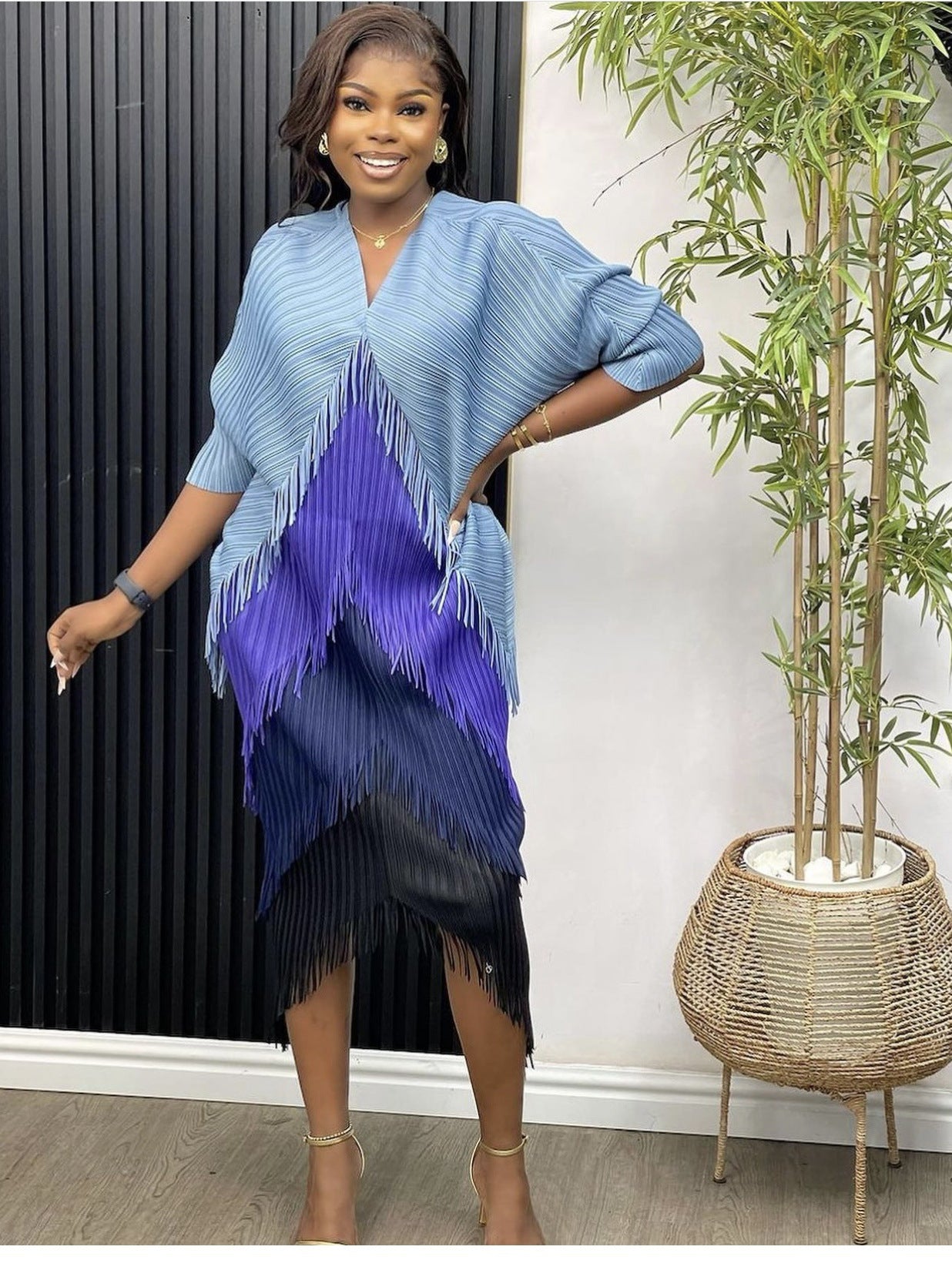 Unique Pleated Color Matching Tassel Bottoming Dress
