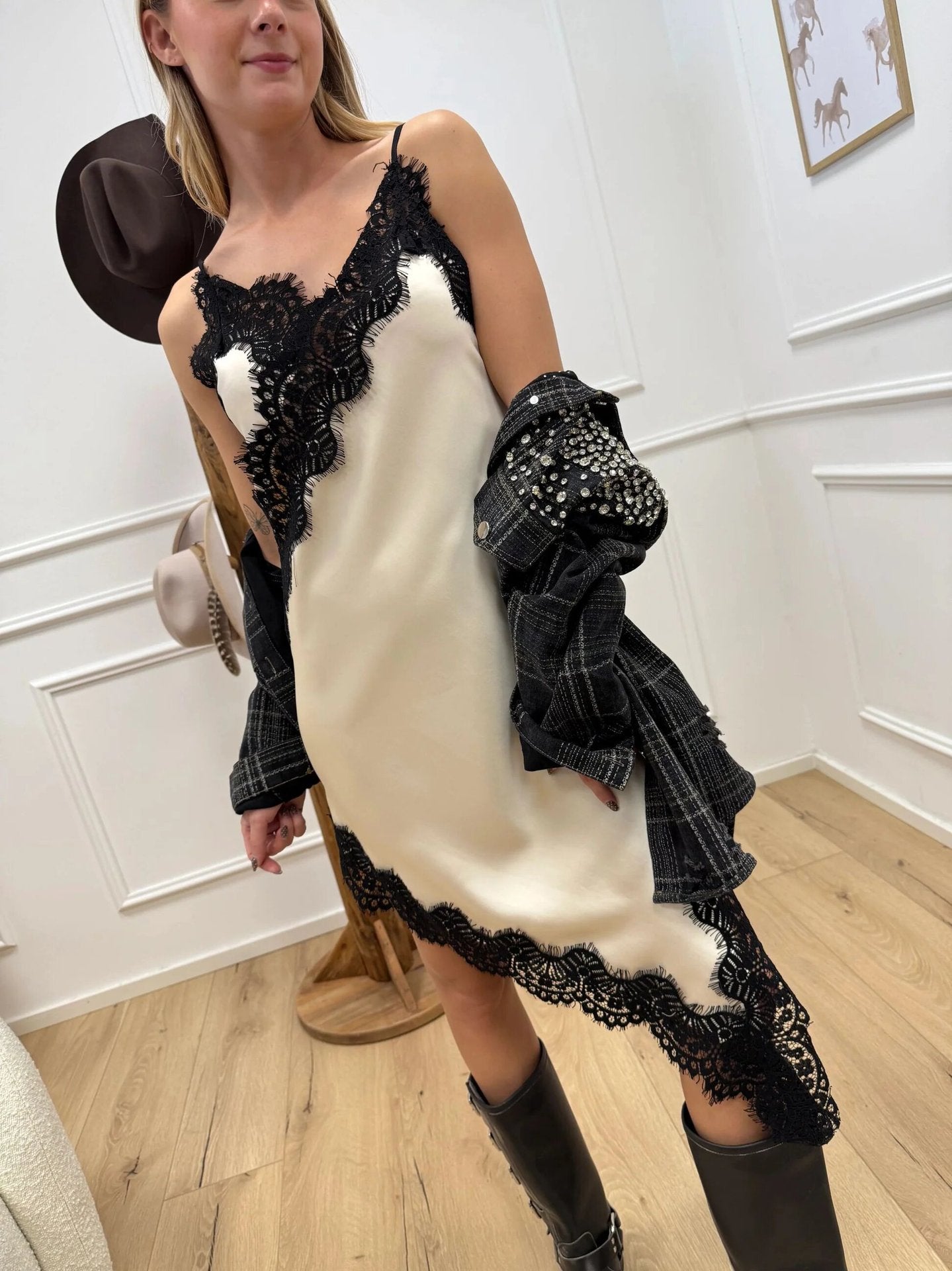 Women's Autumn Sexy Mid-length Forged Surface Irregular Slit Dress