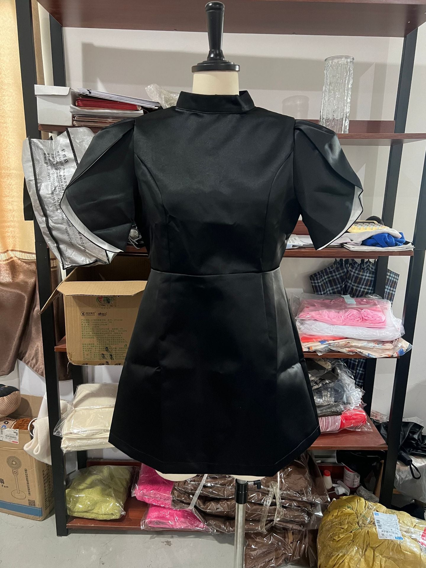 Elegant Half Turtleneck Back Hollow Bow Decorative Single Row Palace Dress