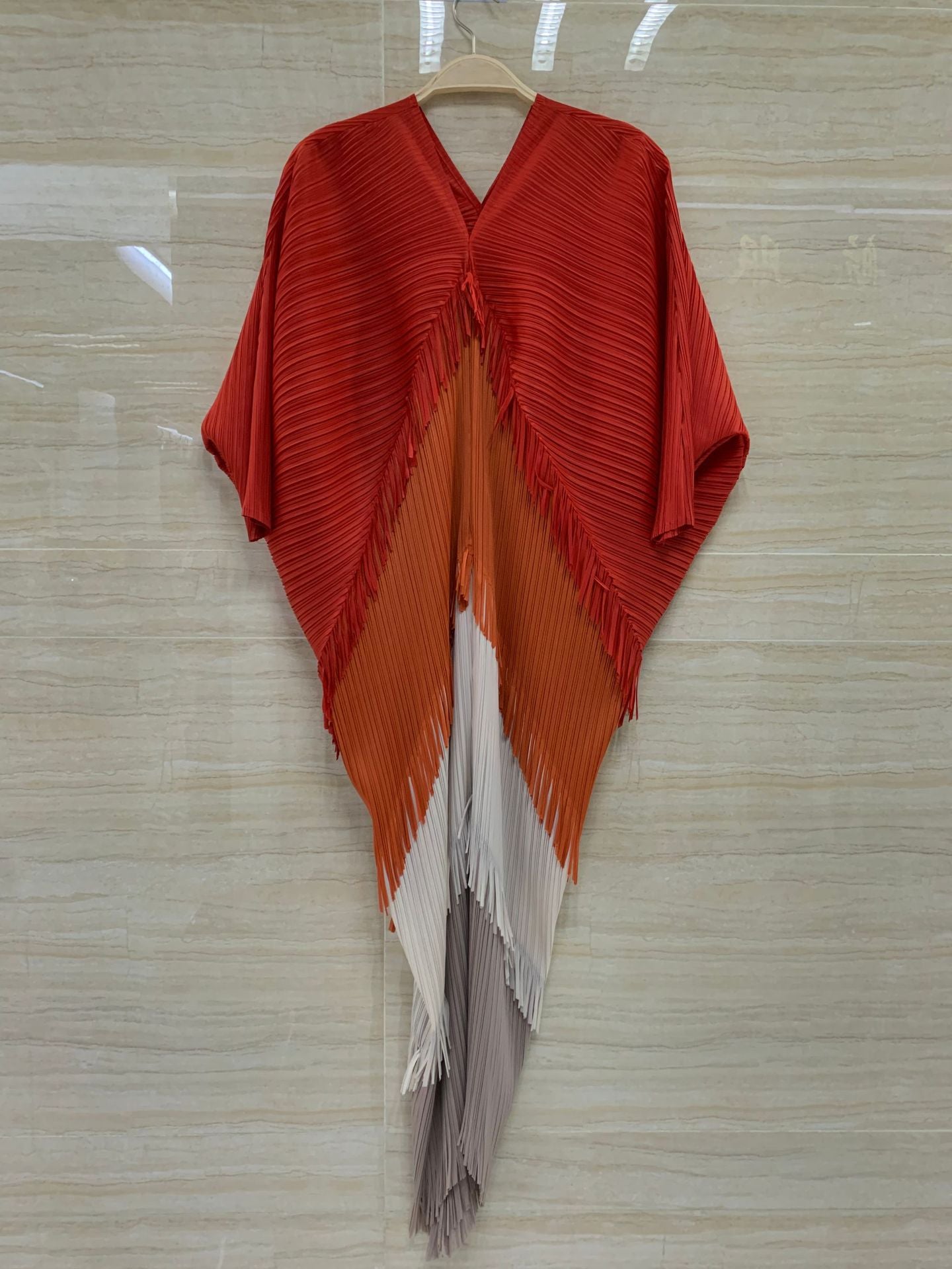 Unique Pleated Color Matching Tassel Bottoming Dress