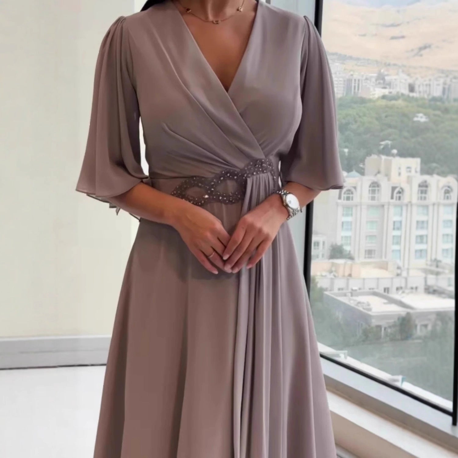Women's Pleated Fashionable Solid Color Long Gentle Dress