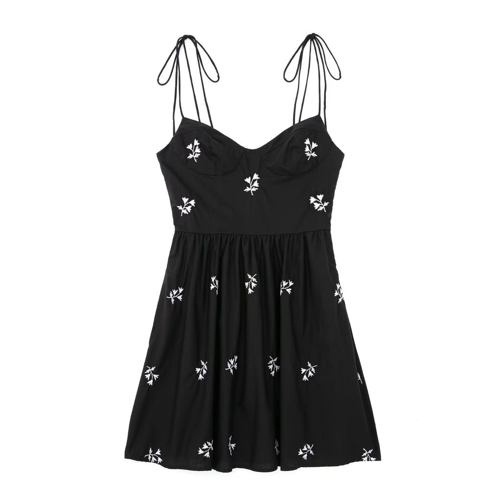 Fashion Elegant Women's Flower Embroidered Strap Dress
