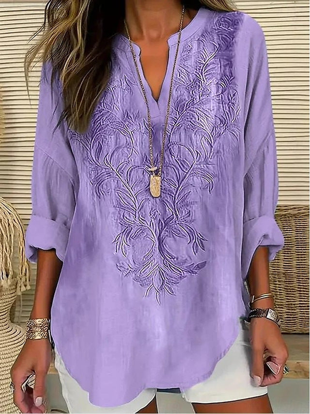 Classy Women's Small Buttons Curved Hem Women's T-shirt