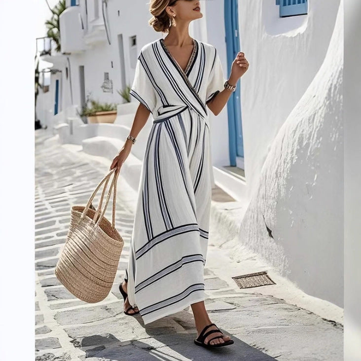 Women's Summer Holiday Short-sleeved Pleated Large Swing Clothing
