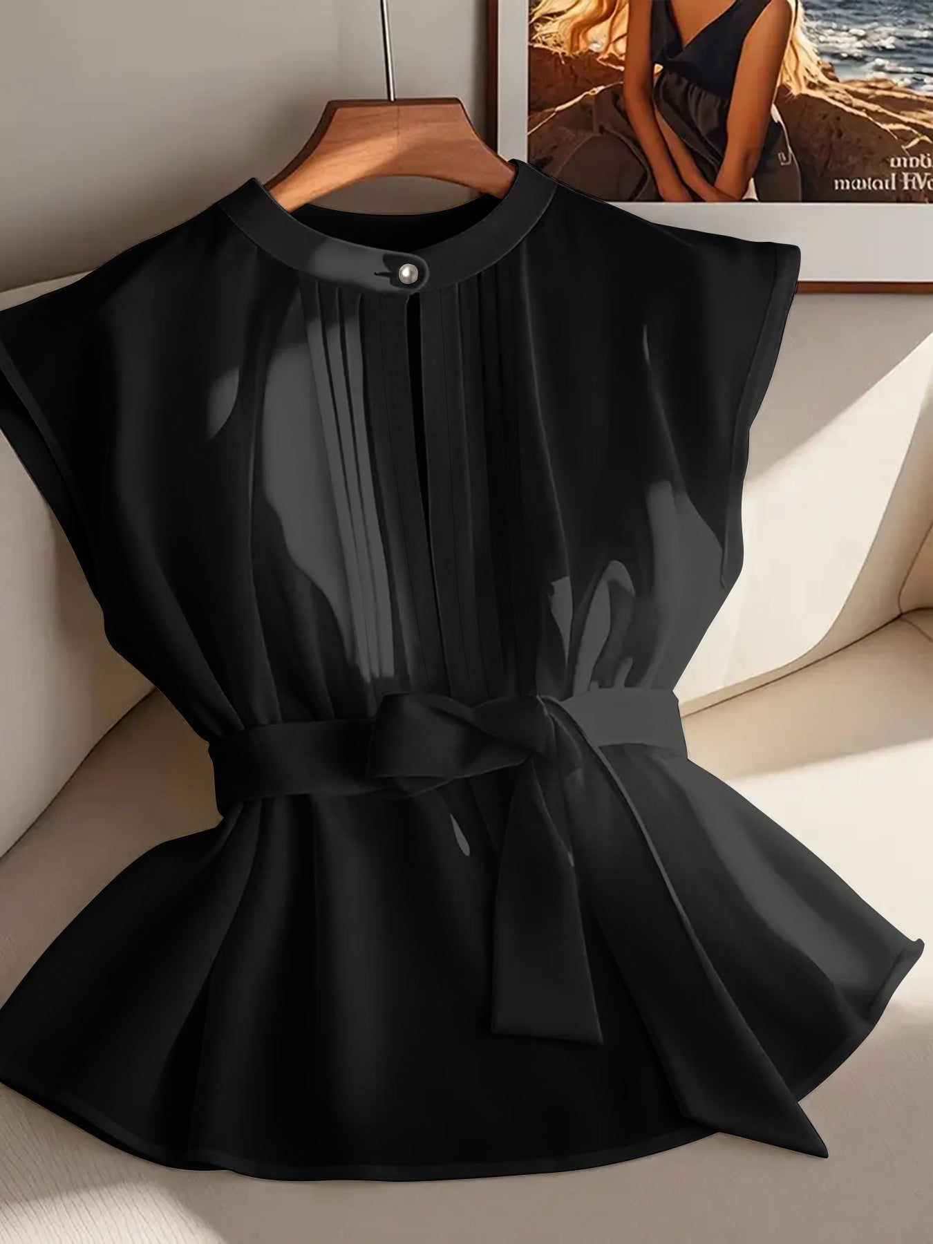Women's Solid Color Sleeveless With Belt Pleated Blouse