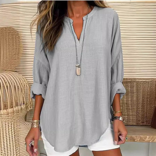 Classy Women's Small Buttons Curved Hem Women's T-shirt