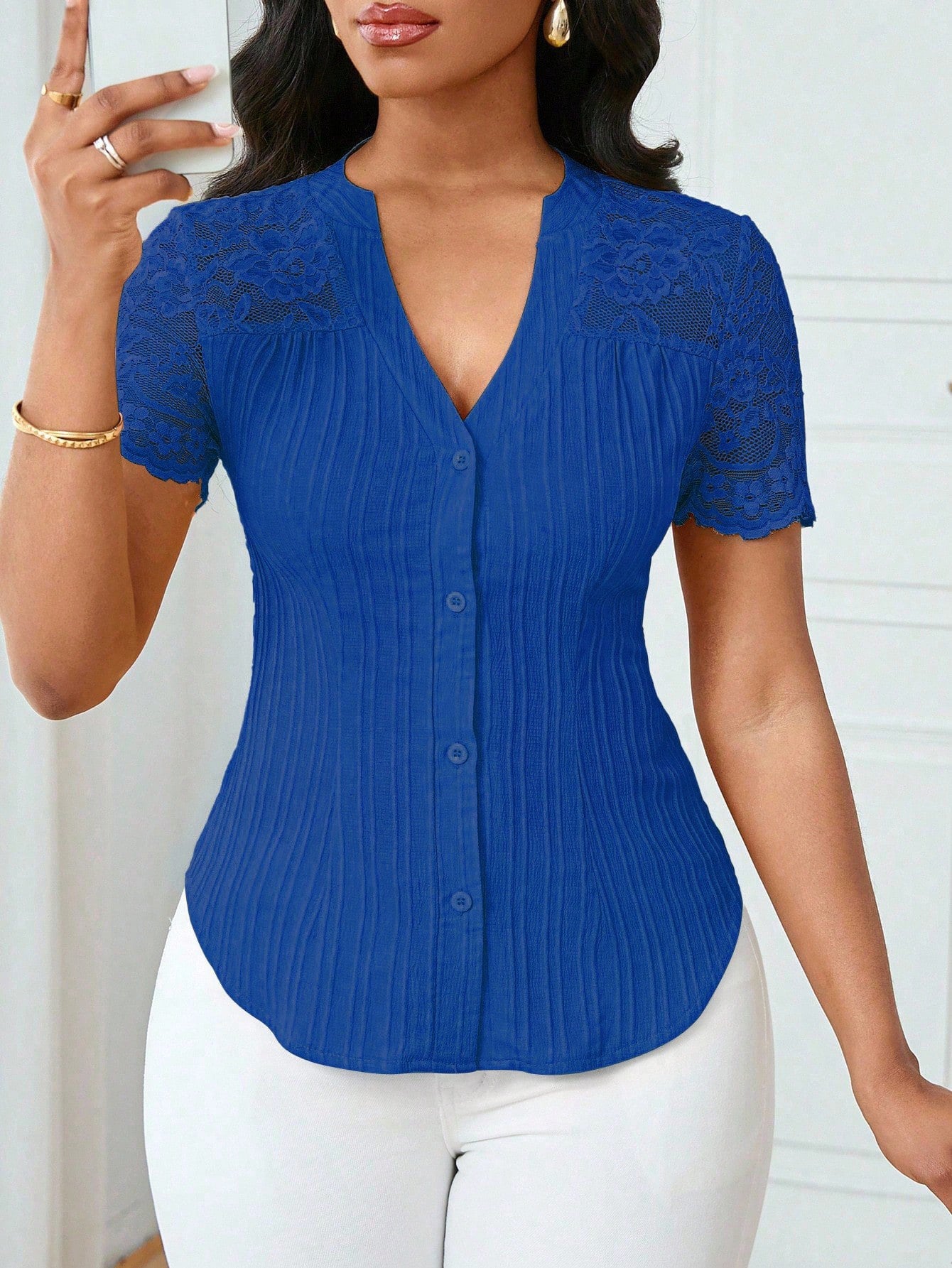 Fashionable Single-breasted Solid Color Embroidery Hollow Women's T-shirt