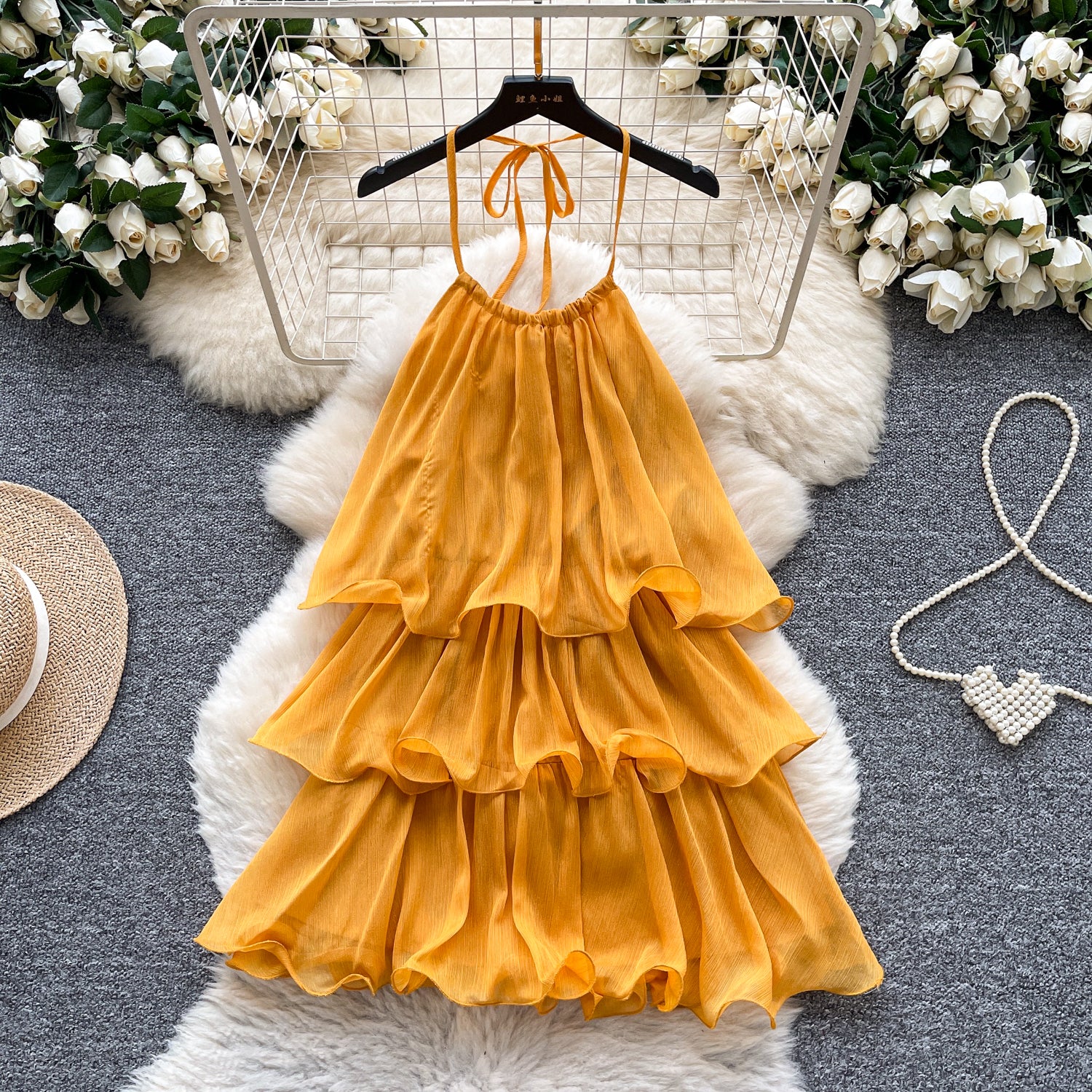 Women's French Atmosphere Halter Spaghetti Straps Ruffled Stitching Cake Dress