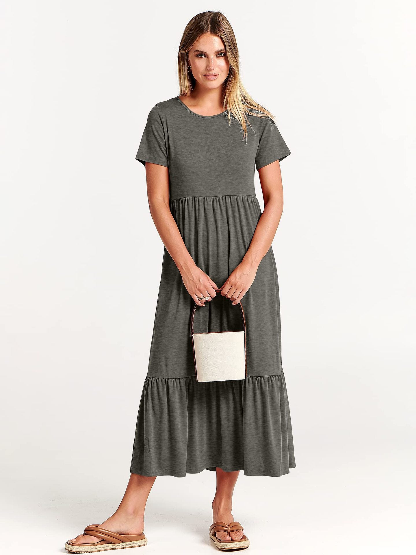 Women's Neck Pleating Solid Color Layered Large Swing Dress