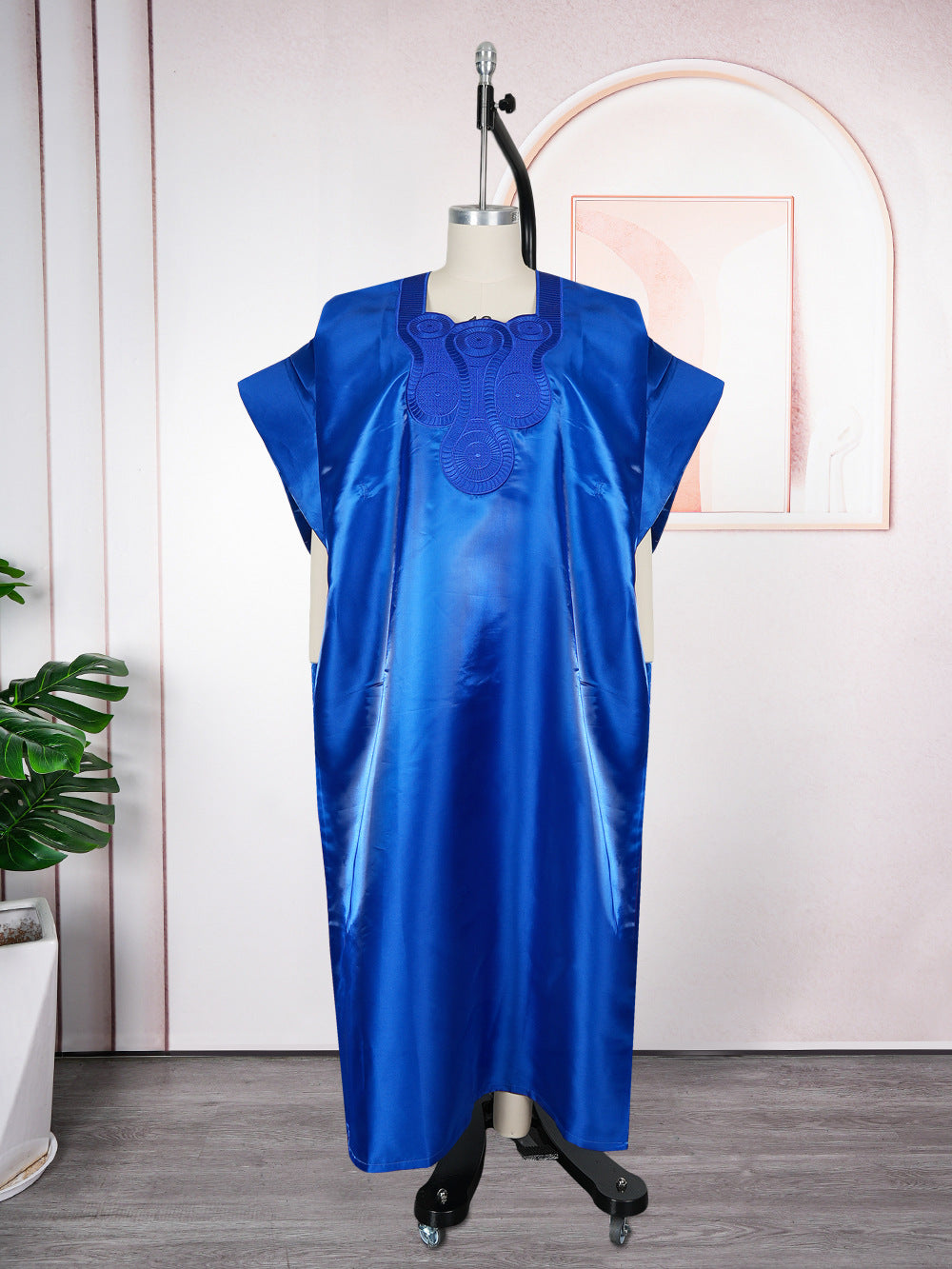 Innovative Cool Women's Embroidered Robe African Dress