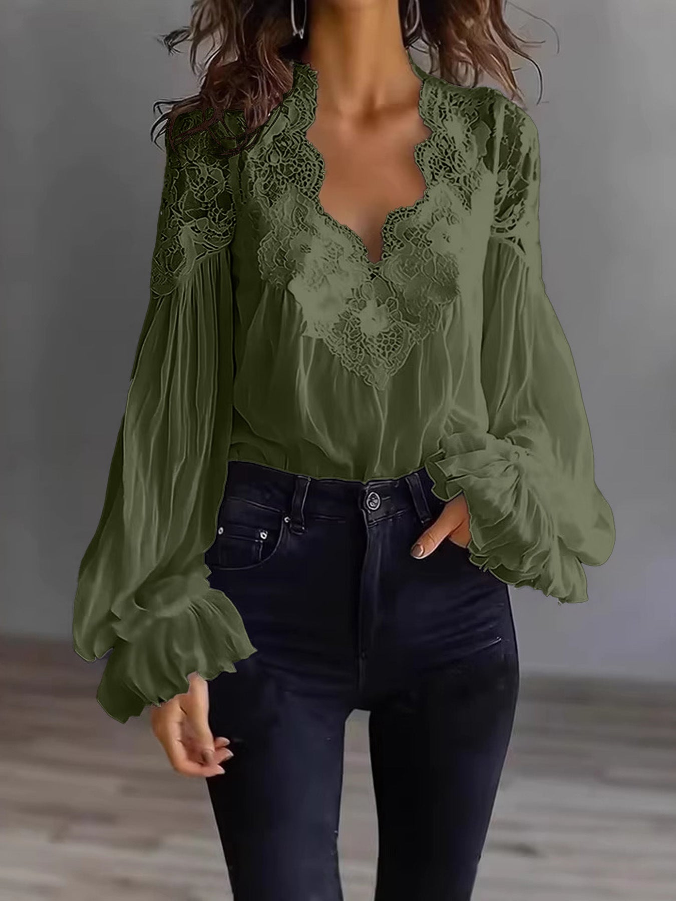 Women's Lace Stitching Puff Sleeve Pleated Shirt Blouse