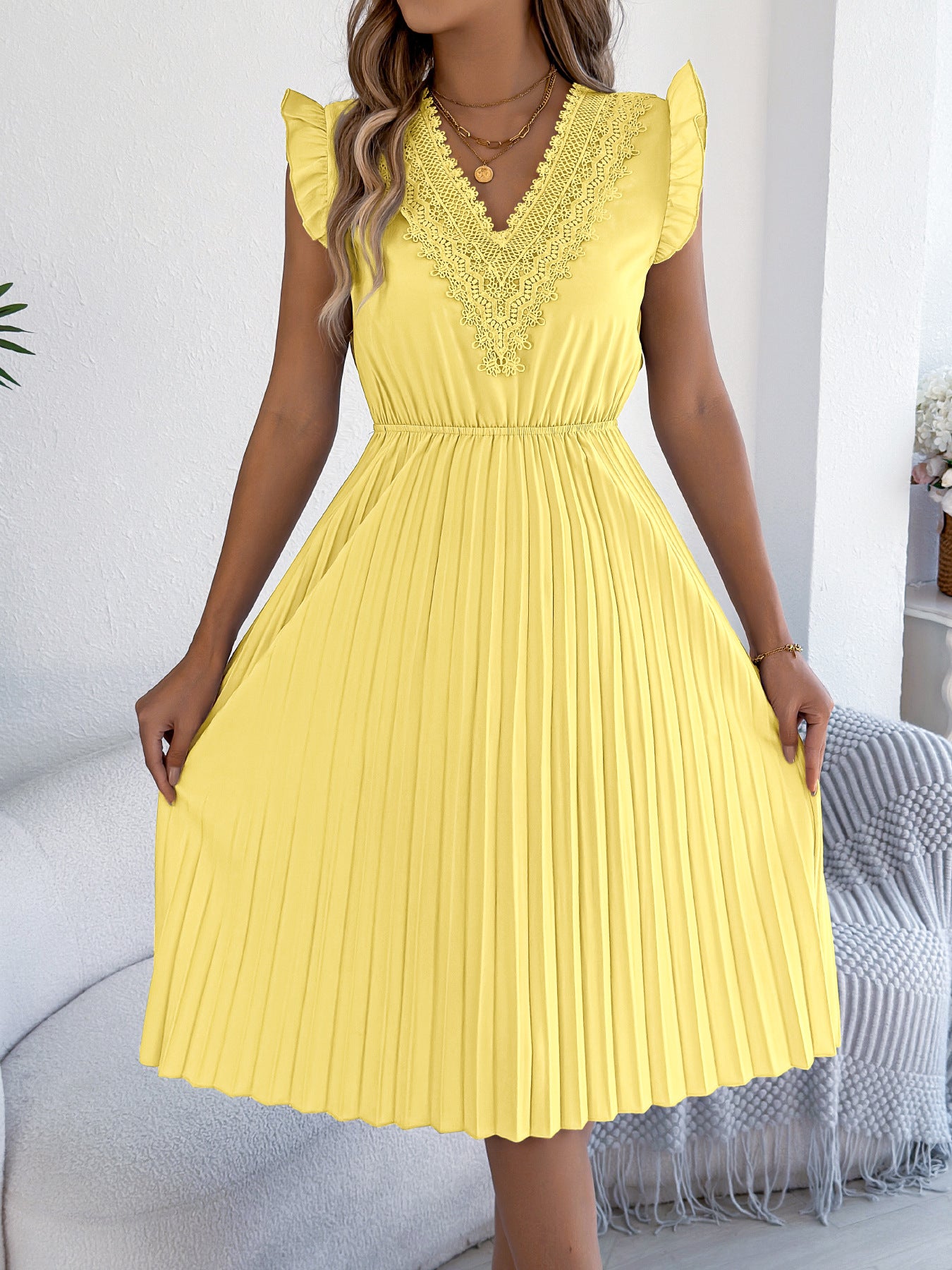 Women's Casual Lace Ruffled Cinched Pleated Dress