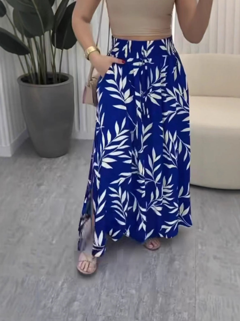 Women's Casual Swing Floral Print Slit Pocket Skirt