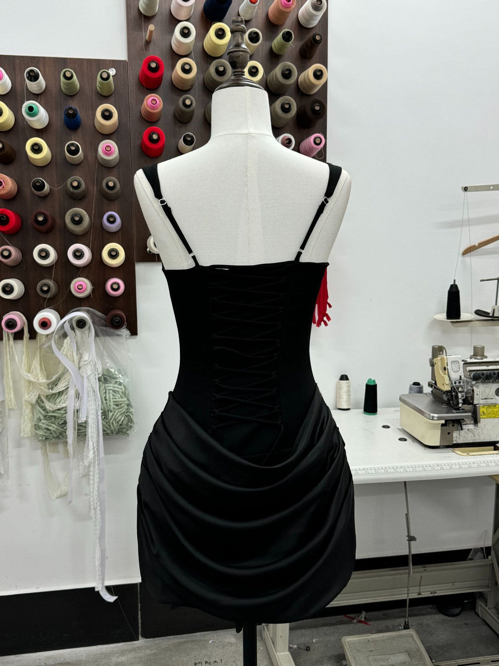 Elegant Sexy Pleated Sleeveless Hip Hot Jumpsuits