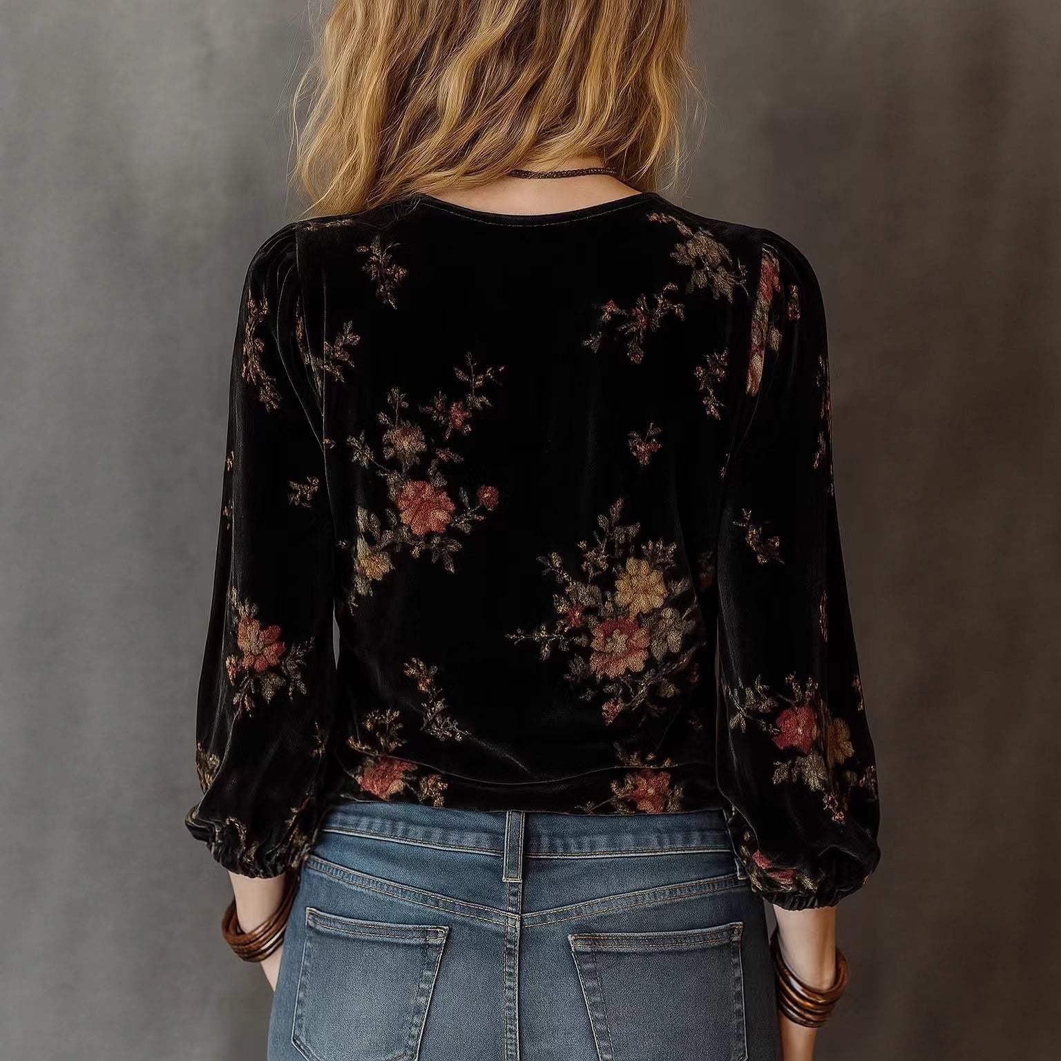 Pretty Women's Loose Long Sleeve Outside Blouse