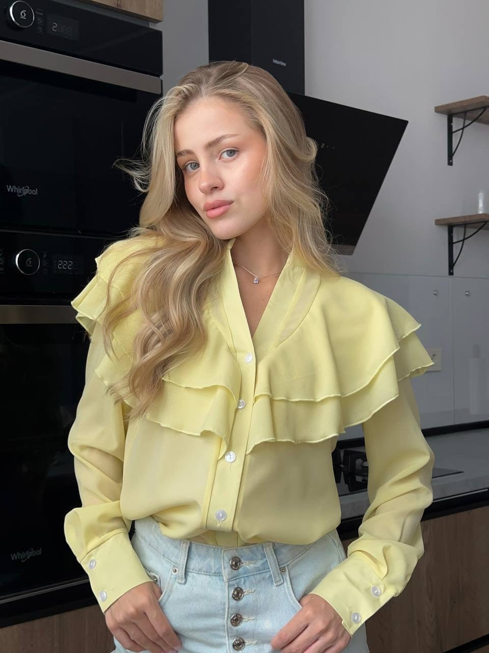 Women's Lotus Leaf Chiffon Shirt Elegant Classic Tops