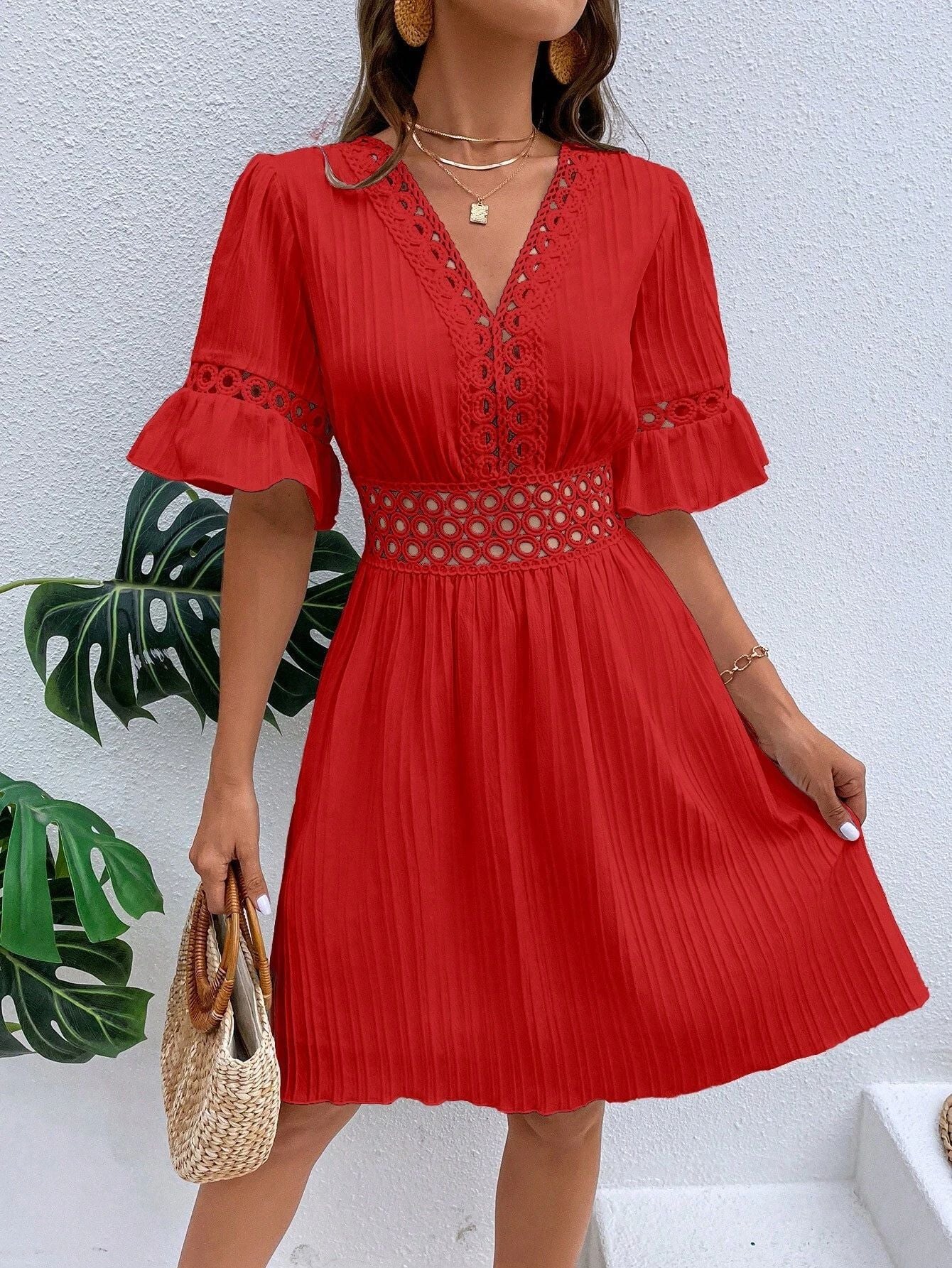 Women's Summer Stitching Lace Fashion Tight Waist Solid Dress