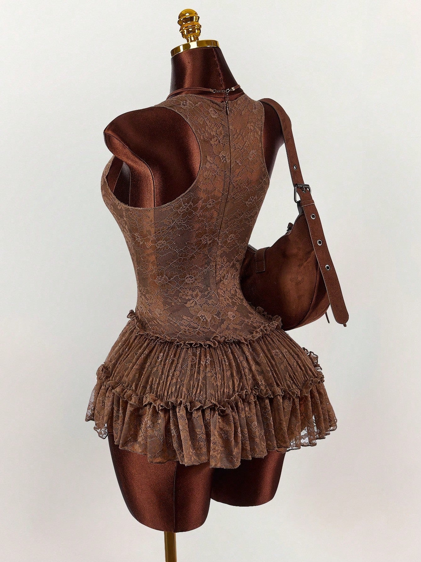 Women's Fashion Solid Color Slim Fit Aurore Lace Stitching Shorts