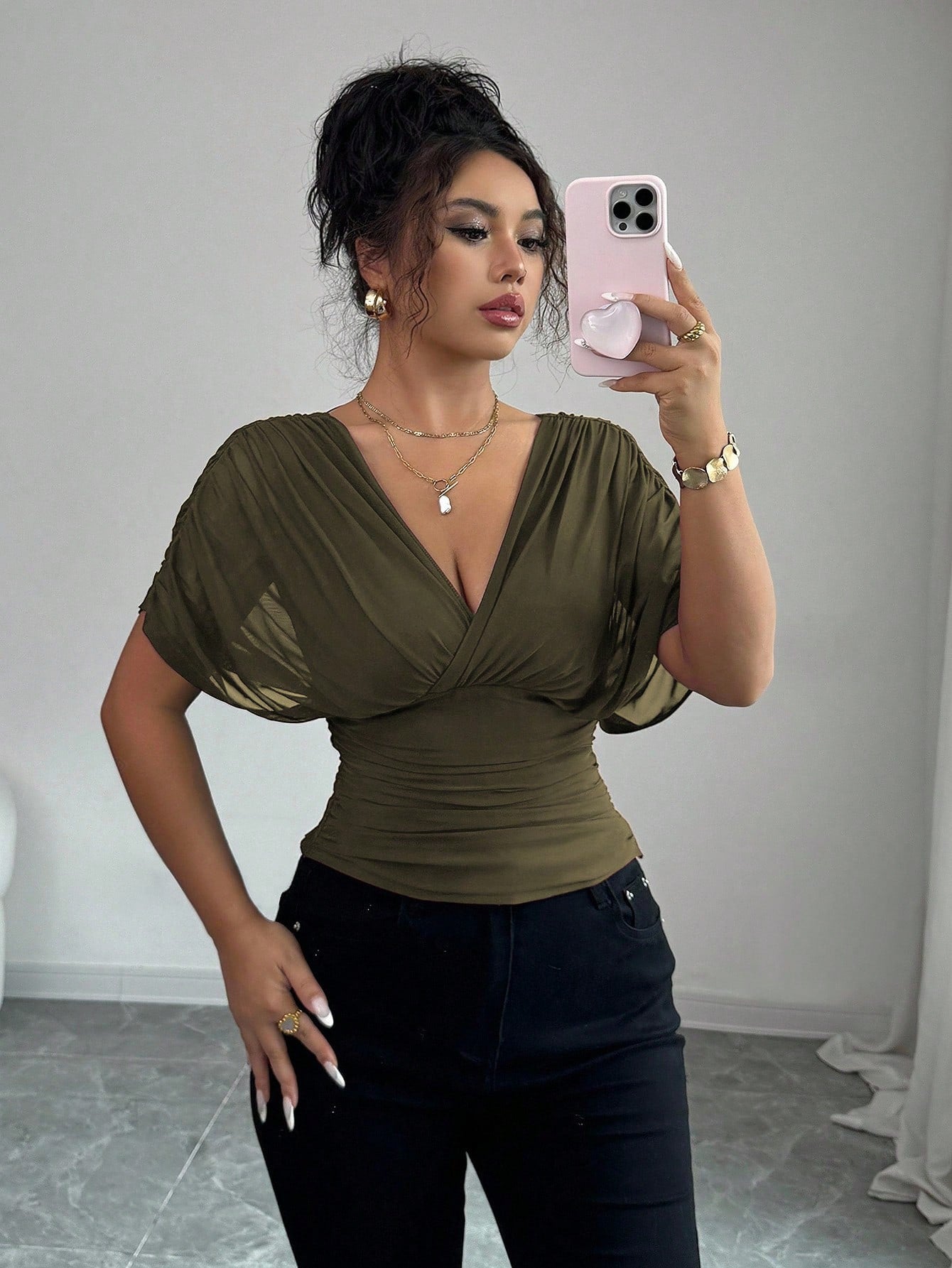 Women's Elegant Hot Solid Color Deep Flying Women's T-shirt